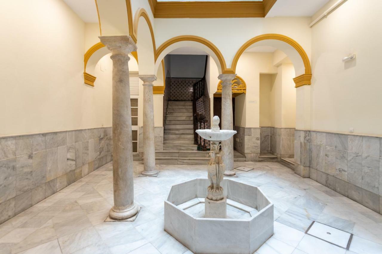 Apartamento Atarazanas Malaga Centro Historico Eksteriør bilde